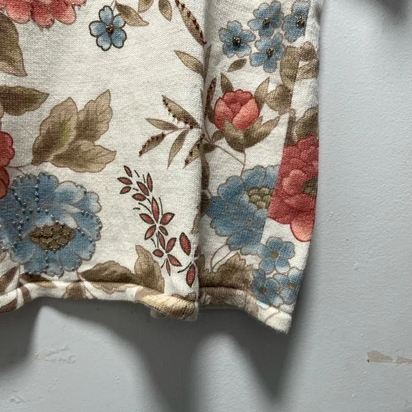Alfred Dunner Women’s Size Petite Medium Multicolor Floral Print Knit Top - Picture 3 of 7